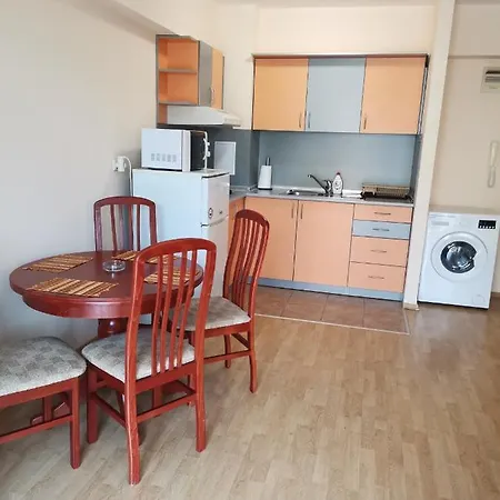 Apartment Kamelia Garden Sunny Beach
